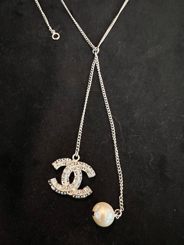 Chanel CC Diamante Pendant Necklace with Glass Pearl Accent