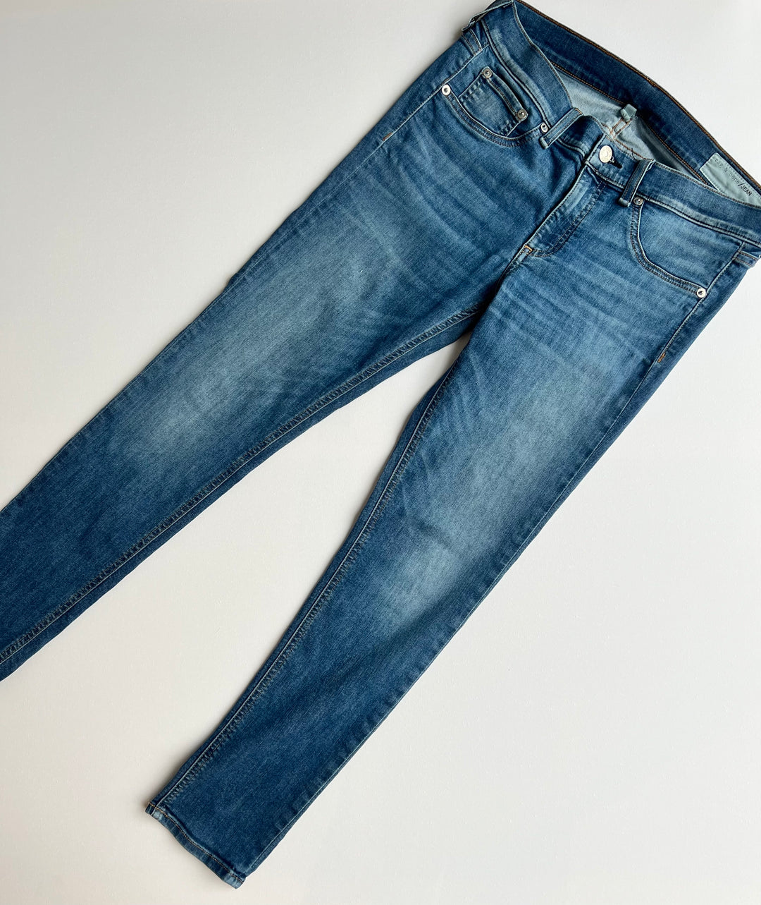 Women's Rag & Bone Capri Jeans (Lighter denim)