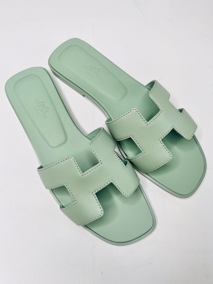 Hermes Oran Sandals in Vert d'eau - UK 5